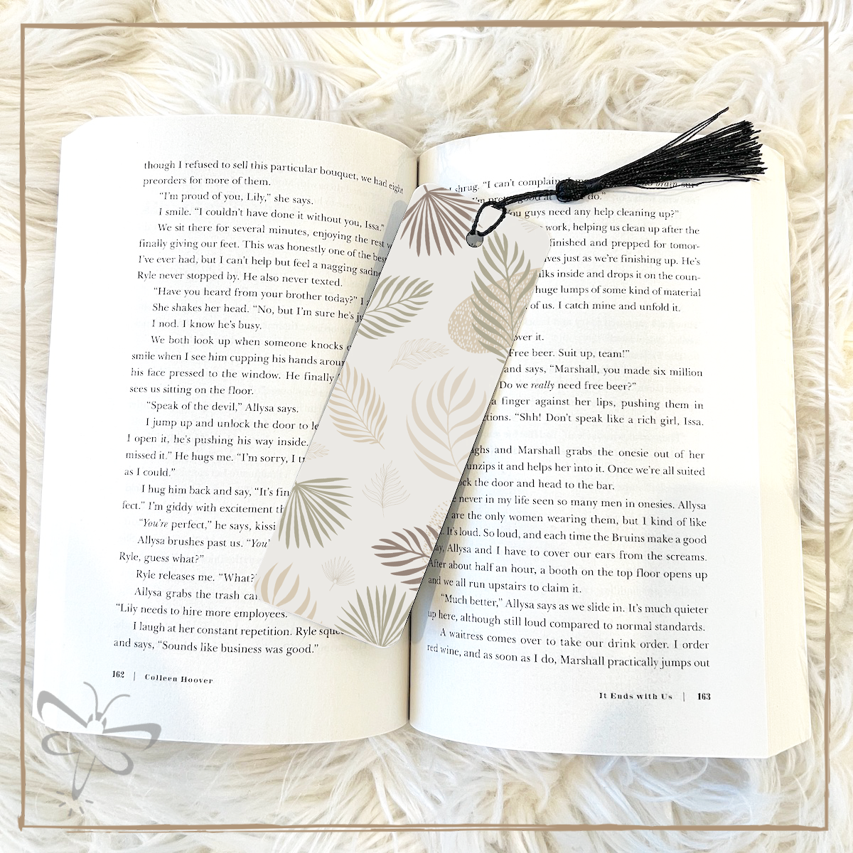 Palms Bookmark With White Tassel