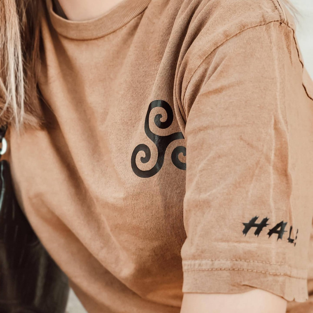 Firefly | Hale T-Shirt