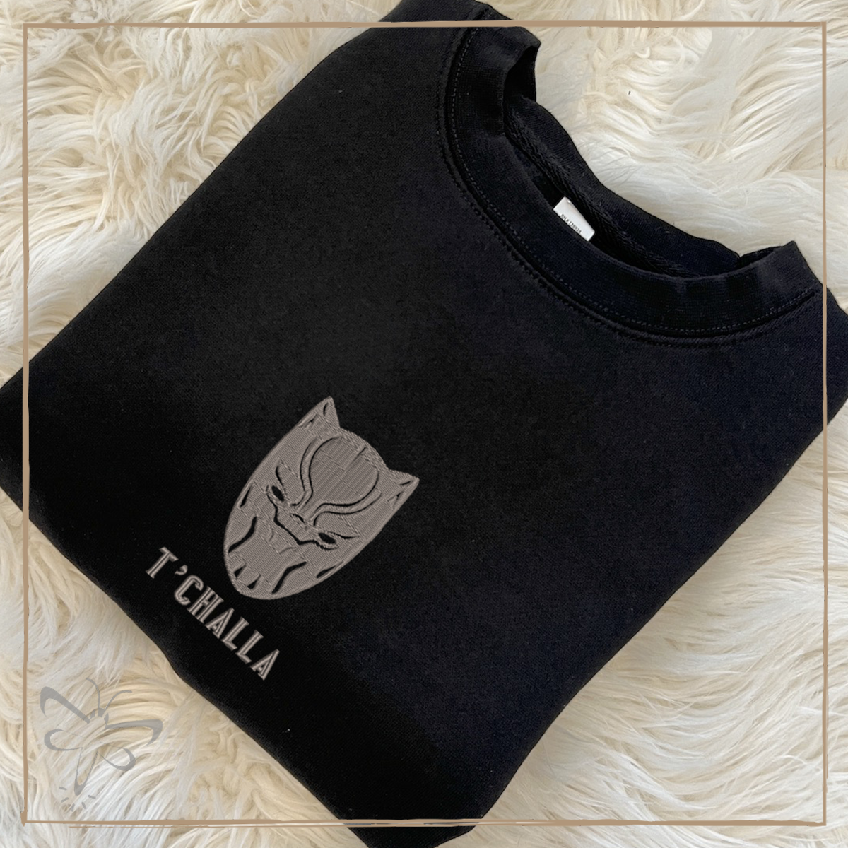 Tchalla Embroidered Crewneck Xs / Black Sweater